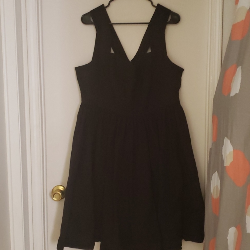 Torrid LBD size 18